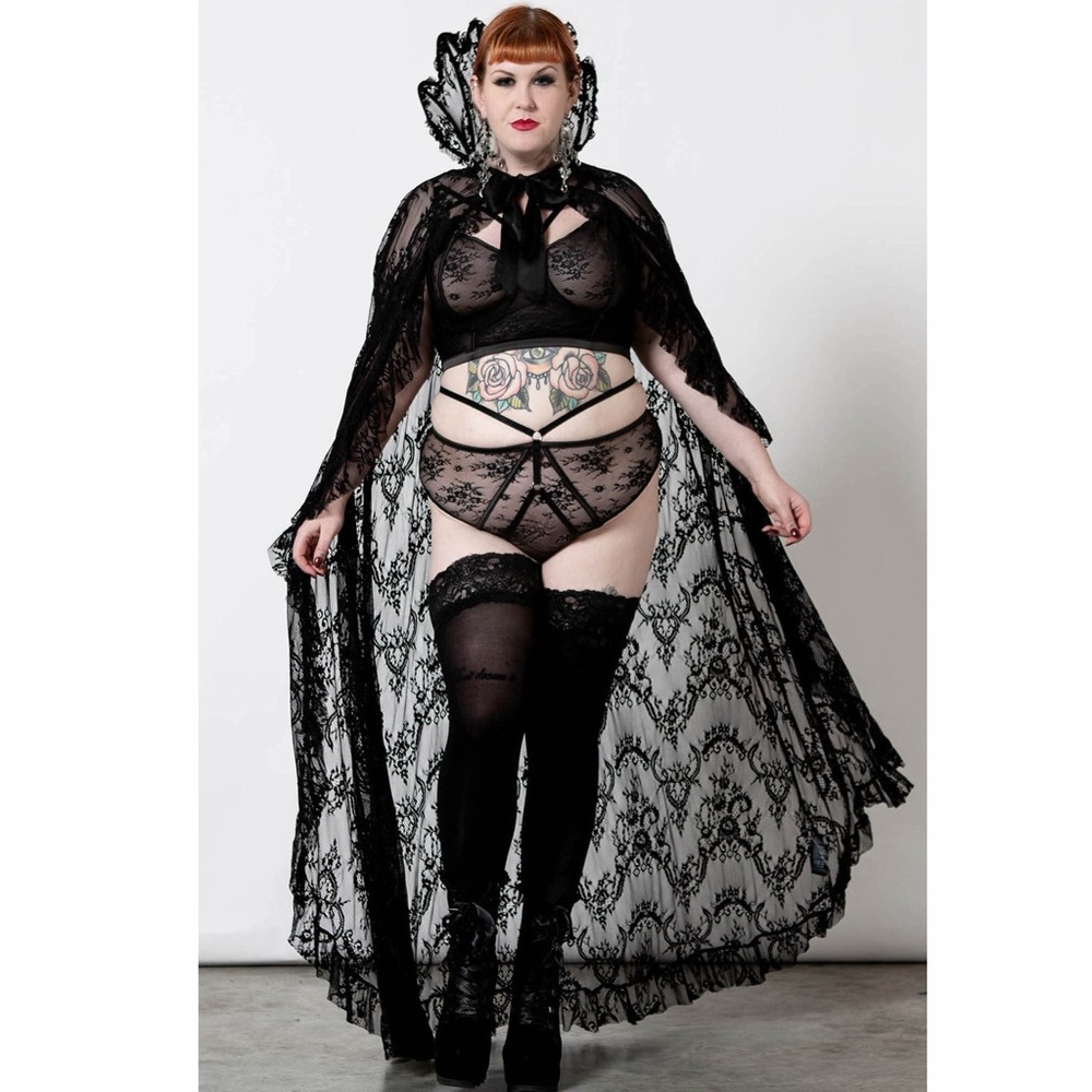 Killstar Vampyrean Lace Cape with stand up collar